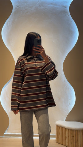 Pull à rayures gris